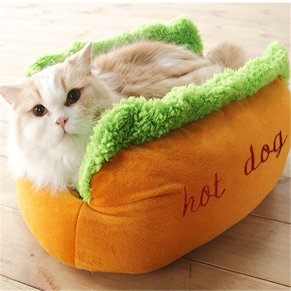 Hot Dog Shaped Pet Bed for Teddy and Golden Retrievers